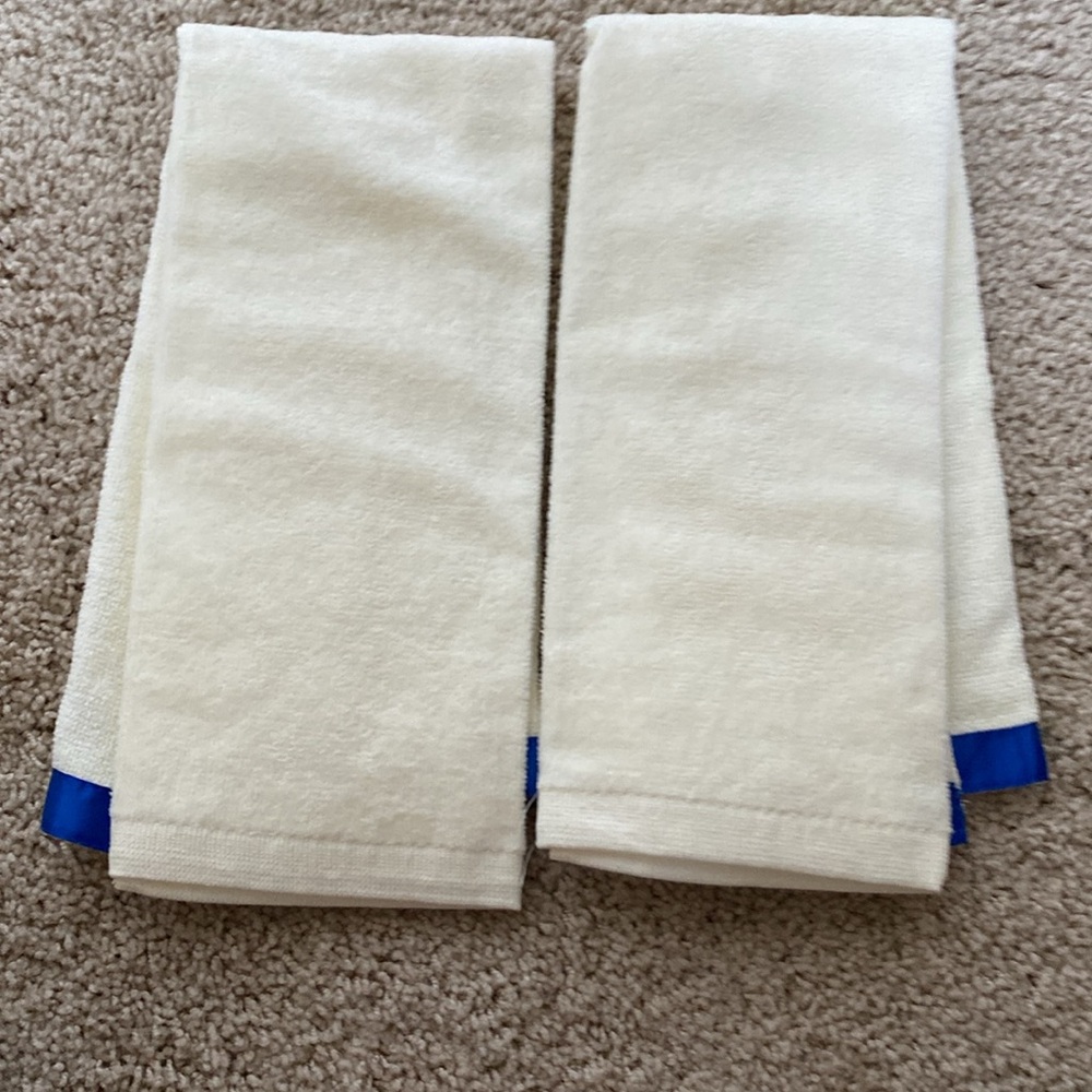 Camping sign & kitchen towels - Picture 5 of 6